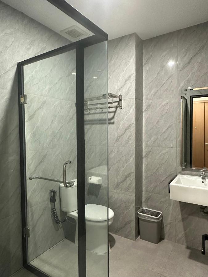 Serenity Homestay Penuin Batam - 3