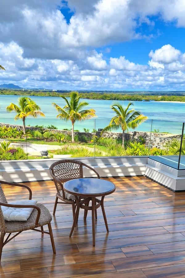 Villa LAGON Beachfront Luxe Private Pool 4 Suites