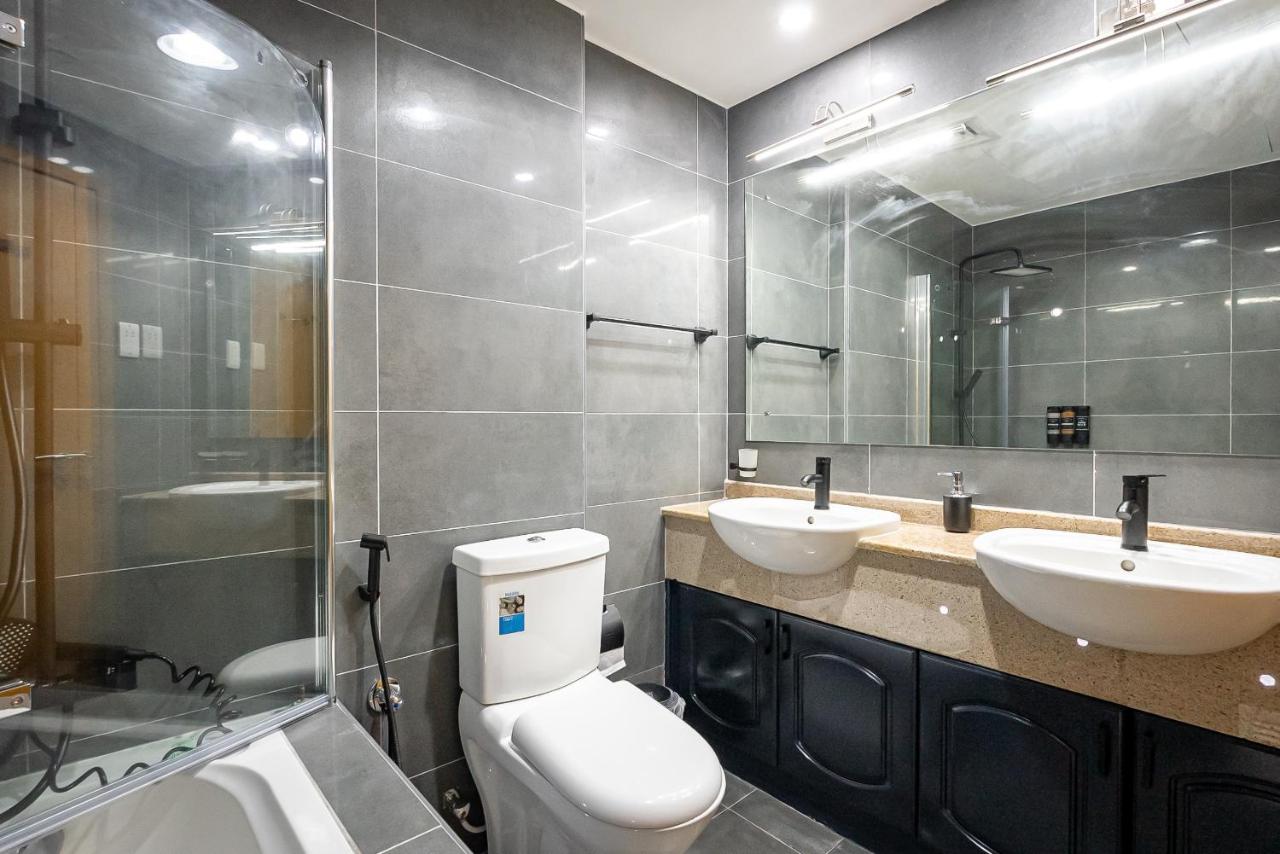 Elegant Apartment in Marina Terrace - 3