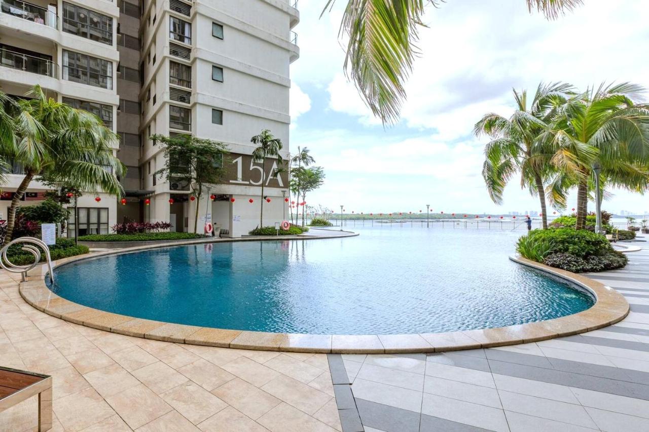 Bay Laurel Country Garden Danga Bay - 3