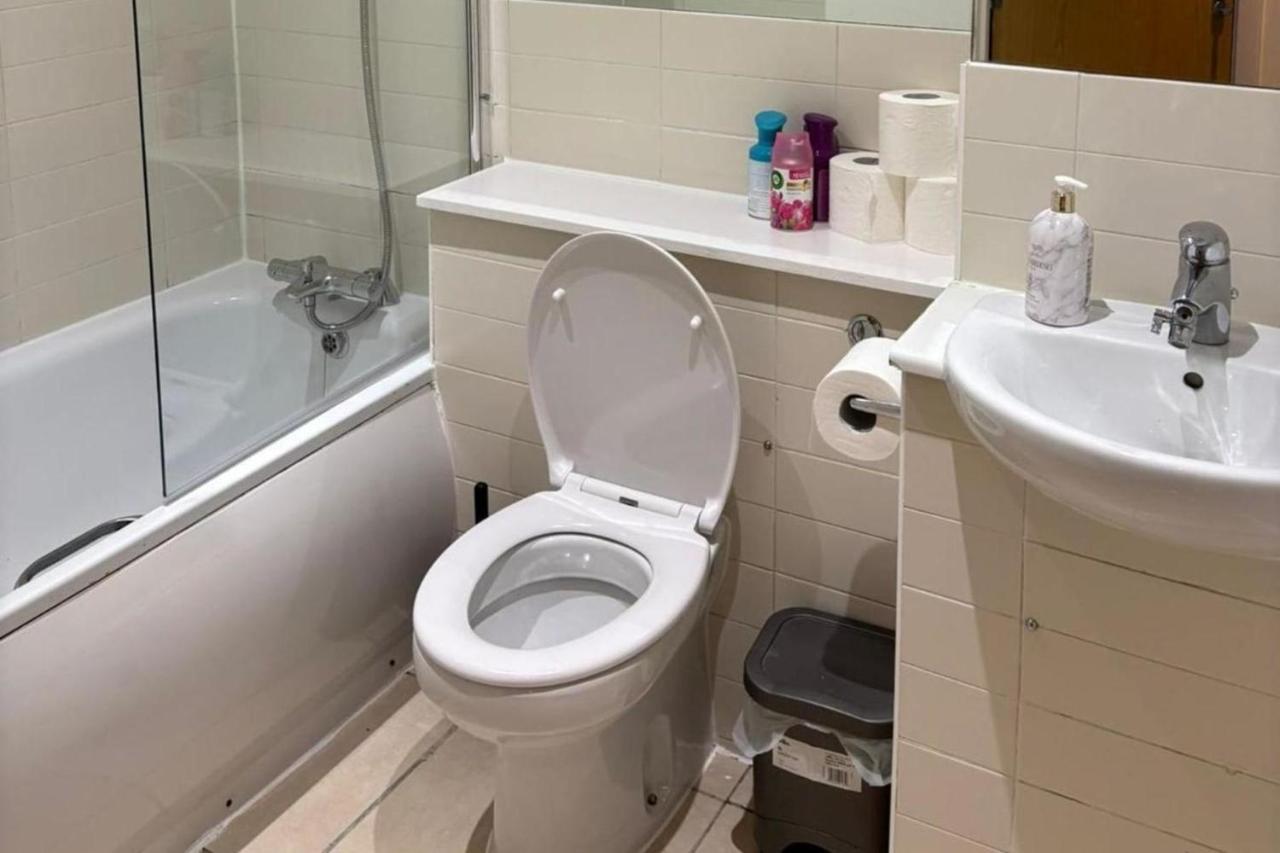 London brigde luxurious spacious apartment - 2