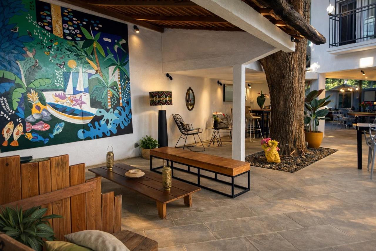 Sous le Badamier Boutique Hotel & Spa - Grand Baie - 4