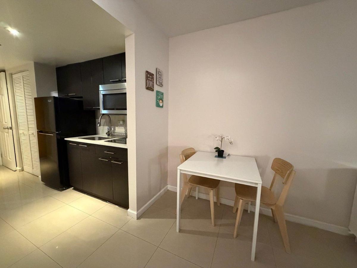 Prime Brickell Location - City View Studio & Free Parking - 4