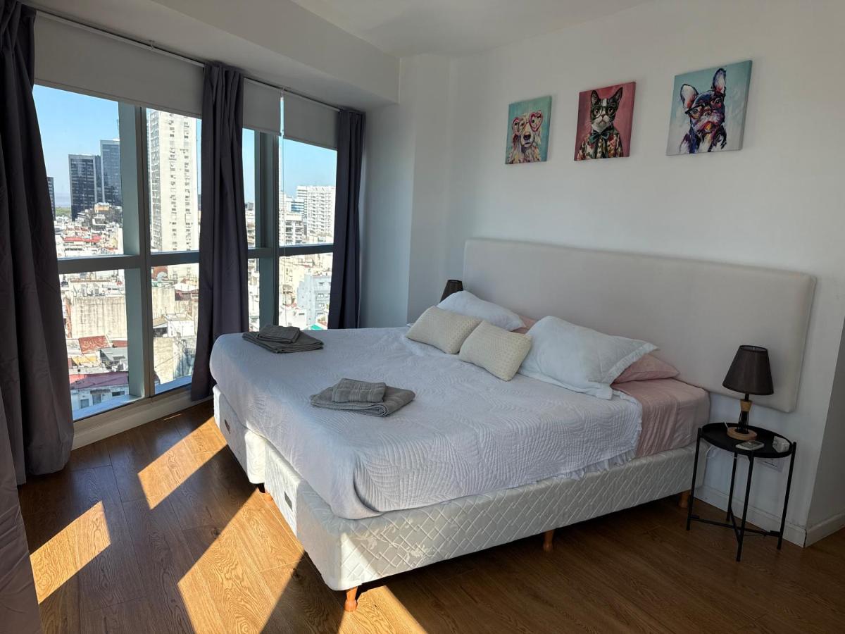Departamento Premium en la famosa Torre Bellini, en el centro, con piscina, jacuzzi, gimnasio y vista increible a la ciudad de Buenos Aires, capacidad máxima 5 personas - 2