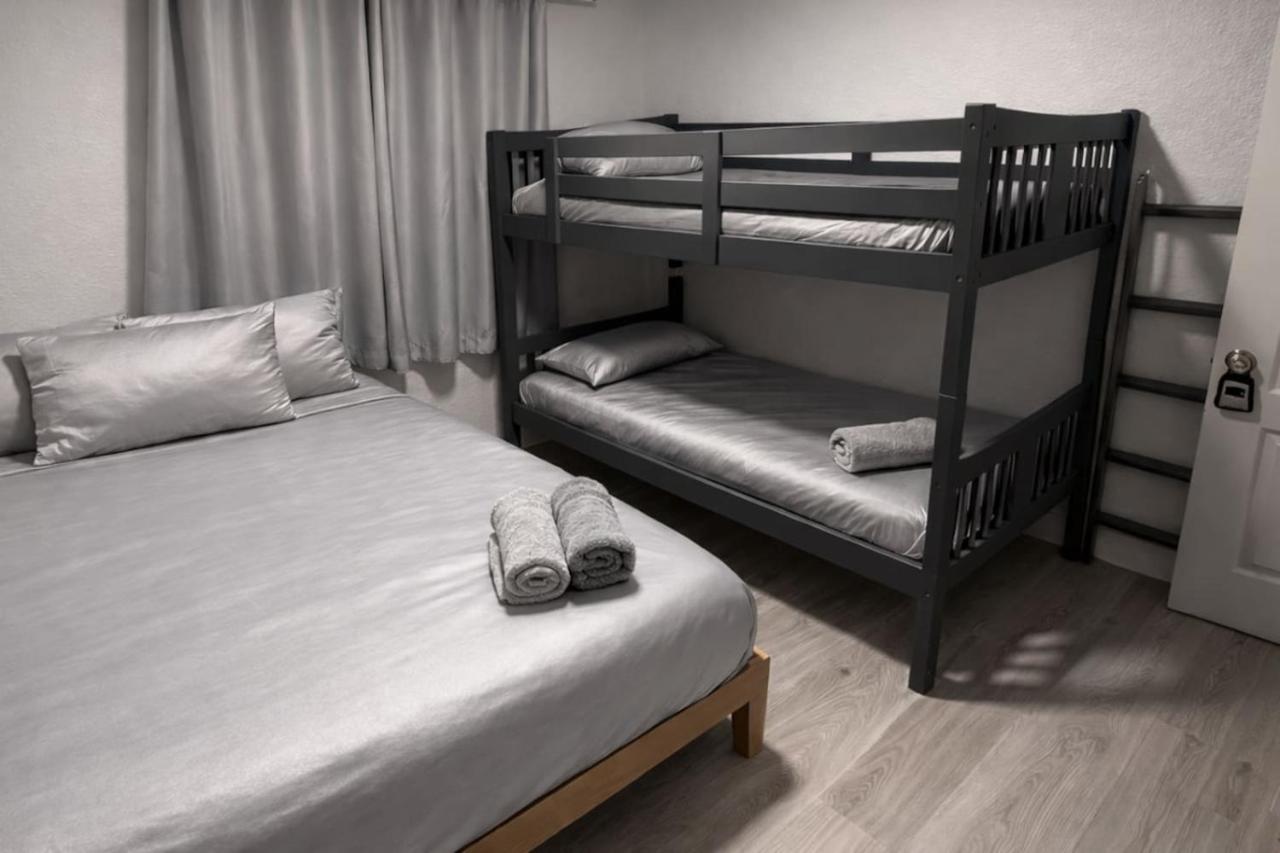 The Spacious Miami Staycation - 4