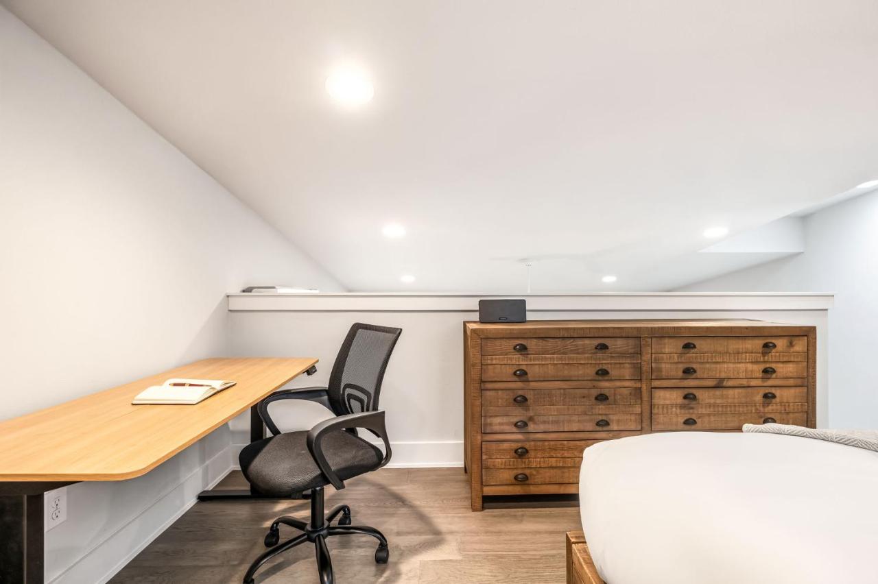 East ATX Casita - Workspace and Near ACC Campus - 4