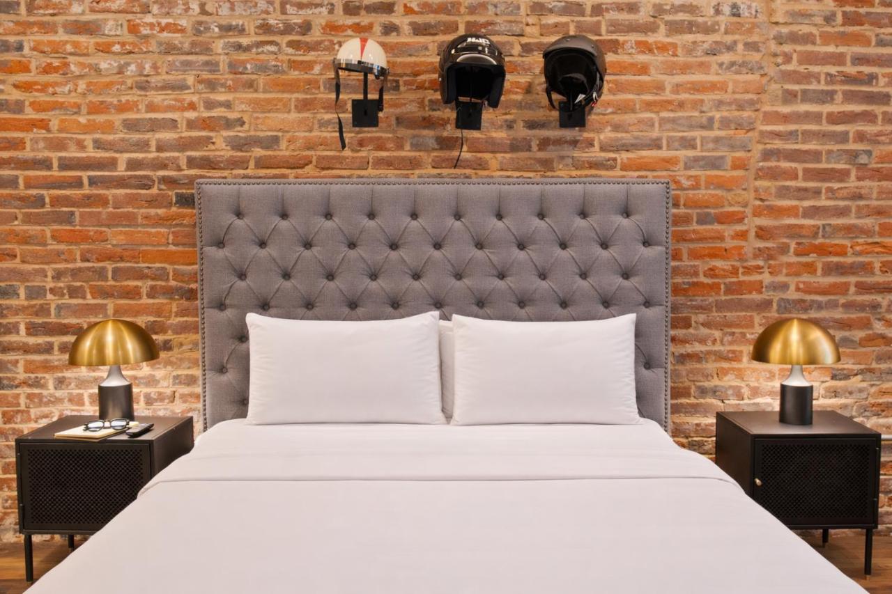Sosuite at The Queen - Queen Village — photo 21