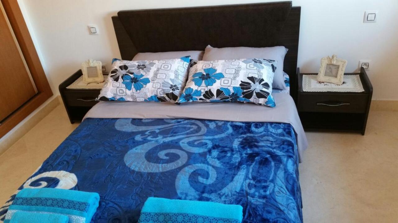 Mouzdalifa Apartment In City Center - 2