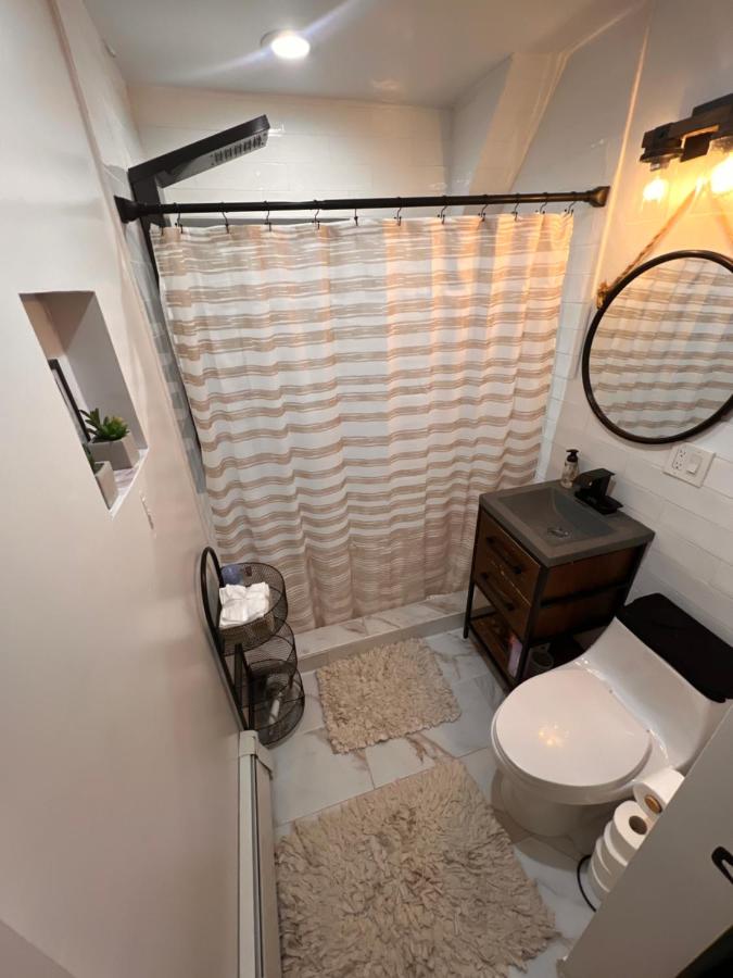 Cozy Private Room In a Shared Home Minutes from NYC, METLIFE and AMERICAN DREAM MALL - 3