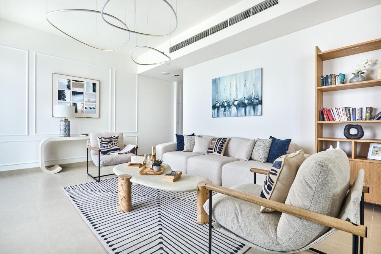 Frank Porter - Seagate Building 1 - 5