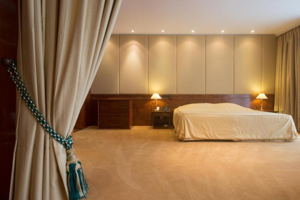 Hotel Olympic Palace photo