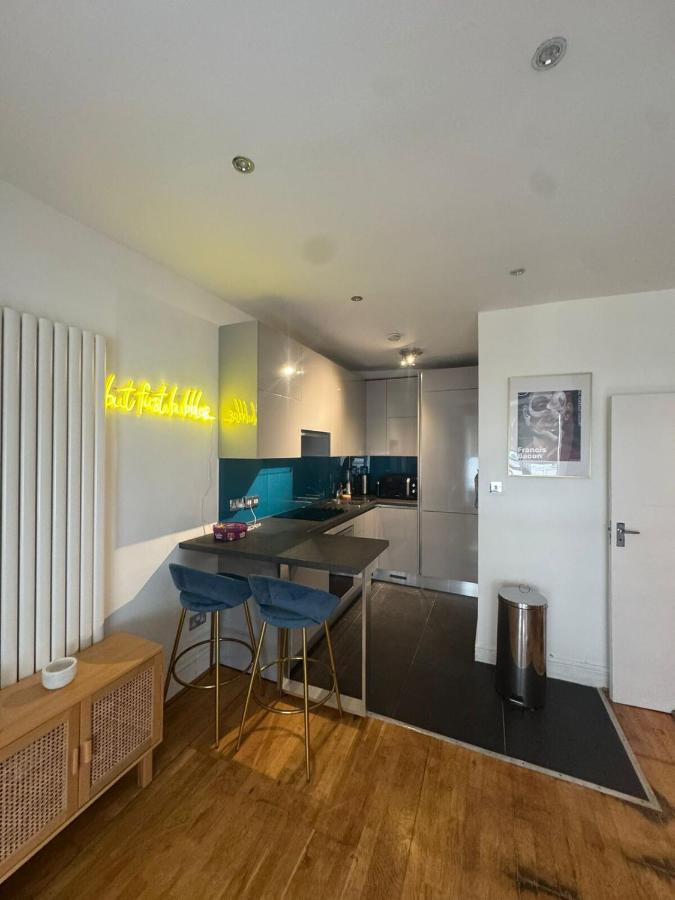 Stylish Hyde Park Apartment Walk to Paddington - 4