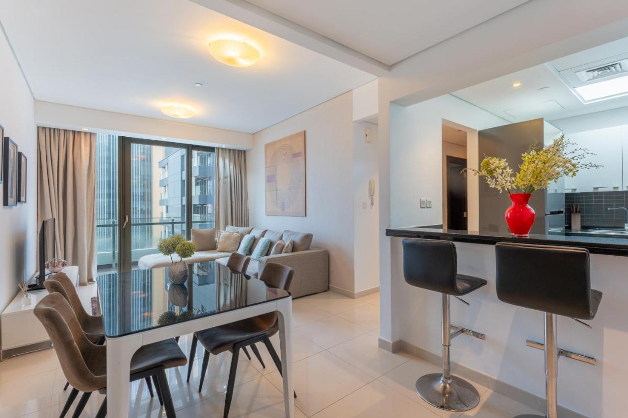 Vacationer Holiday Homes I Vibrant Two Bedroom I Dubai Marina I Silverene Tower B - 4