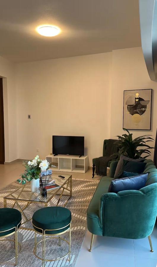 Alreem Island Studio Apartment Arc Tower B - 5