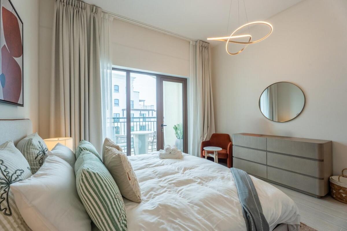 Premium 2BR Stay Yas Golf Collection Yas Island - 2