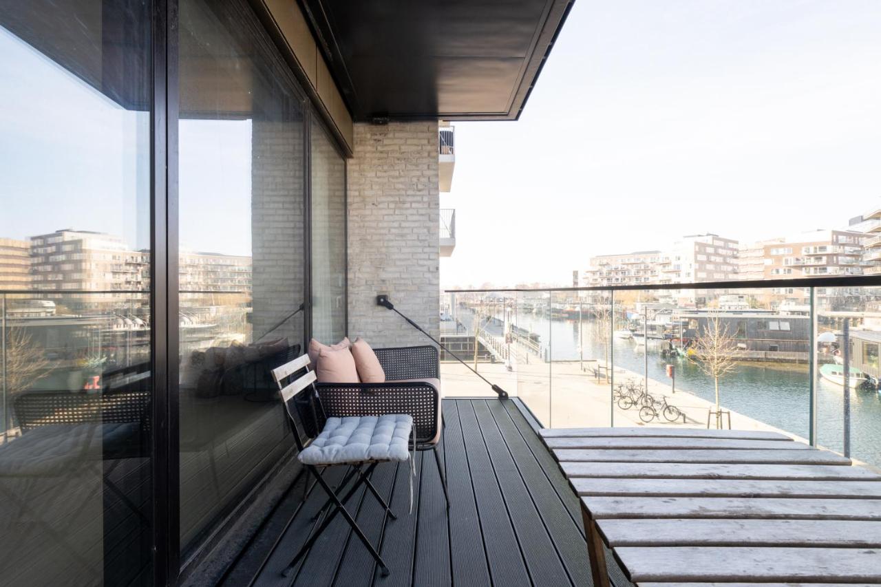 Bright & Airy Canal-Side Retreat for 6 - 5