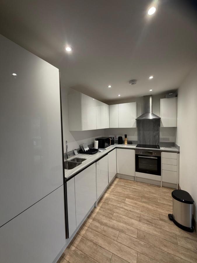 Modern Bright Flat near Station and Addenbrookes, Cambridge UK - 3
