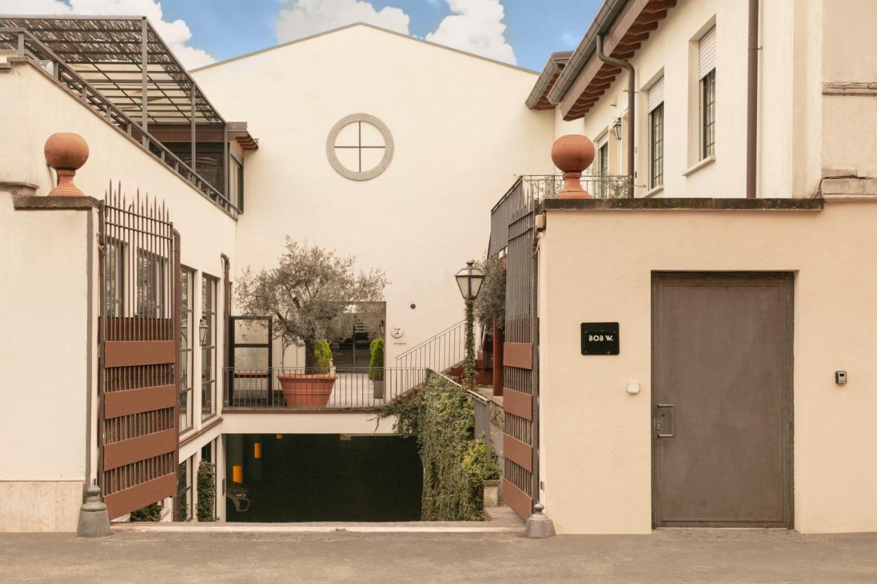 Bob W Rome San Lorenzo - 2