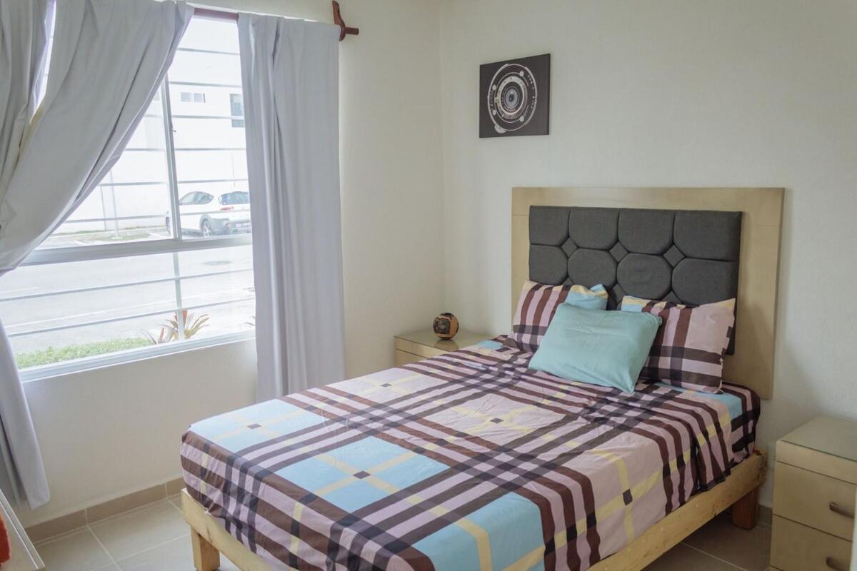 CA01 Beautiful 3-Bedroom Apartment - 2