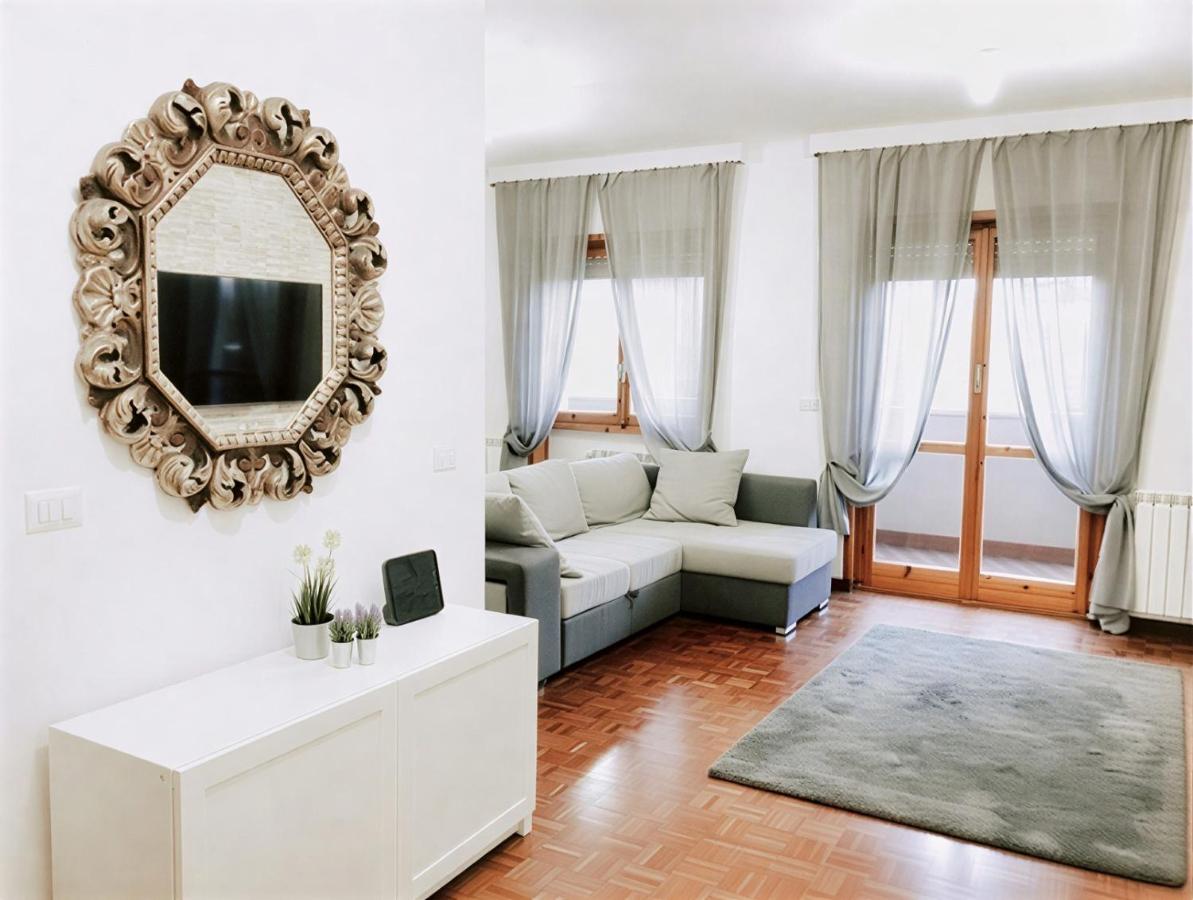 My Roman Dream -123m2 - Parcheggio Gratuito - Metro B - 2