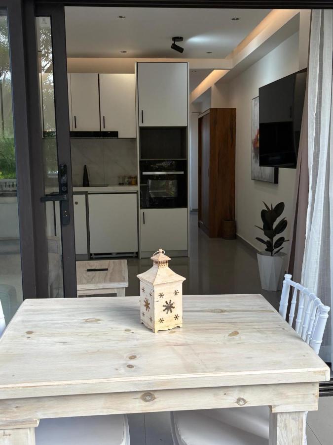 LUX Studio - First Floor - Trou aux Biches