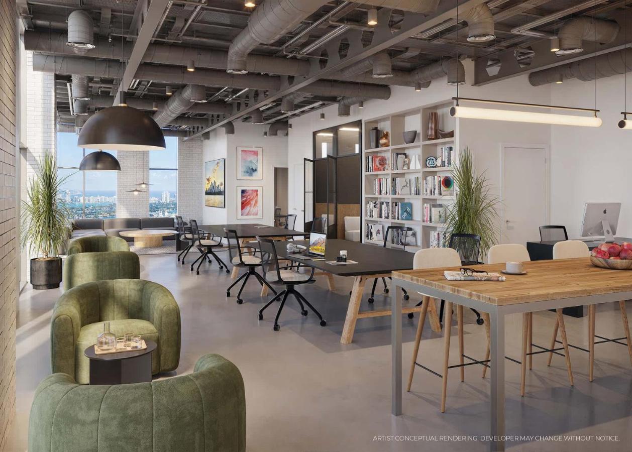 Downtown Miami Condo w Den in 501 First - 5