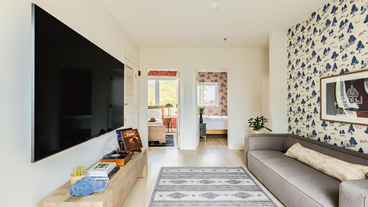 Outrider Buyout - 2 Units - DT Nashville by AvantStay - 4