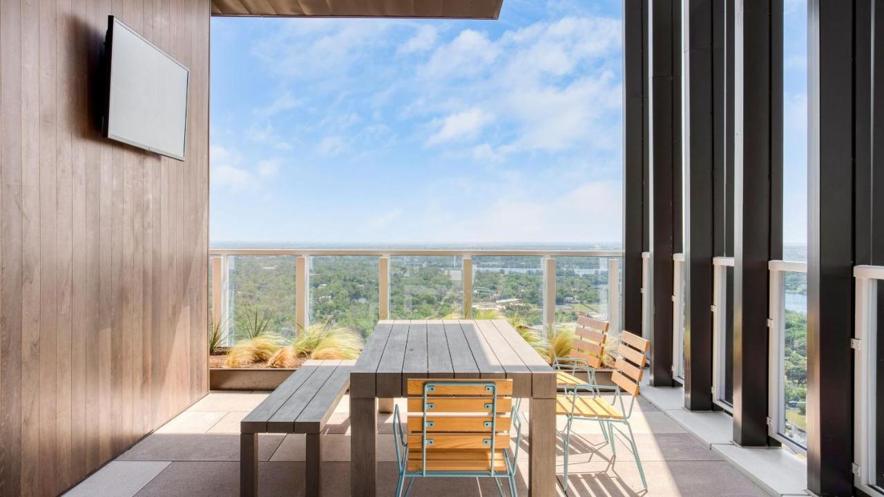New Austin High Rise w Luxe Amenities Rooftop Pool Gym Yoga Studio More - 5