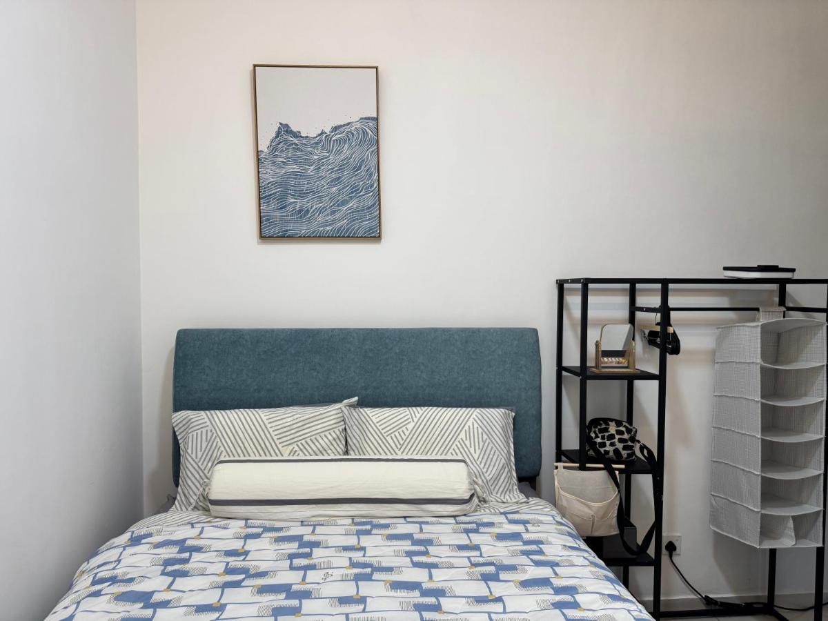 Space Residency Budget-Friendly Stay near KSL Mall