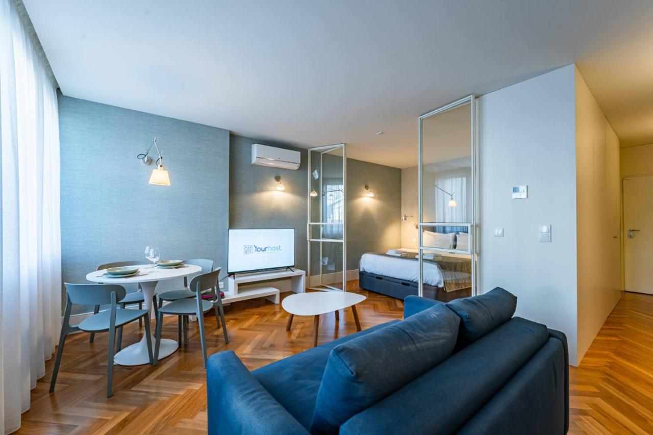 Intimate Apartment Downtown With Terrace - D - 5