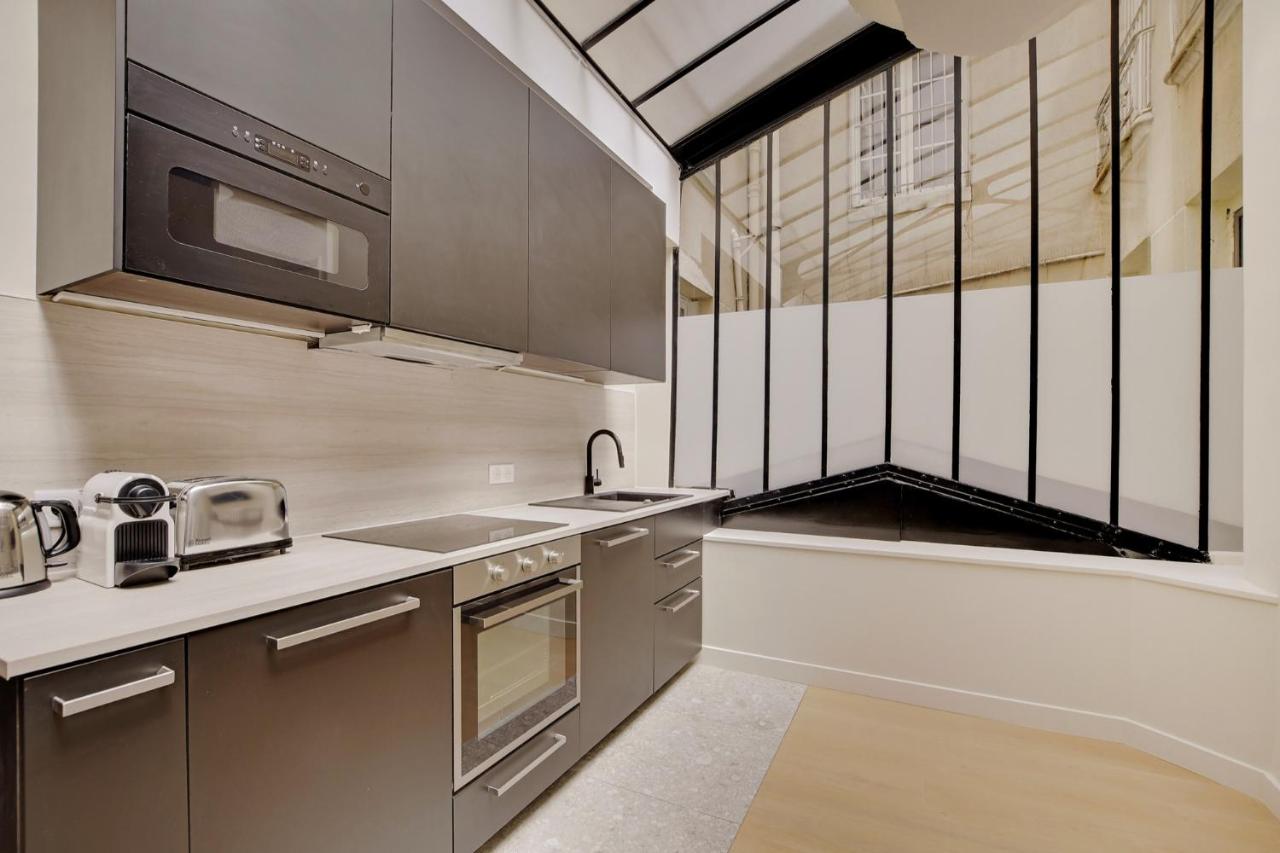 Pick A Flat's Apartment in Montorgueil - Impasse Saint-Denis - 3