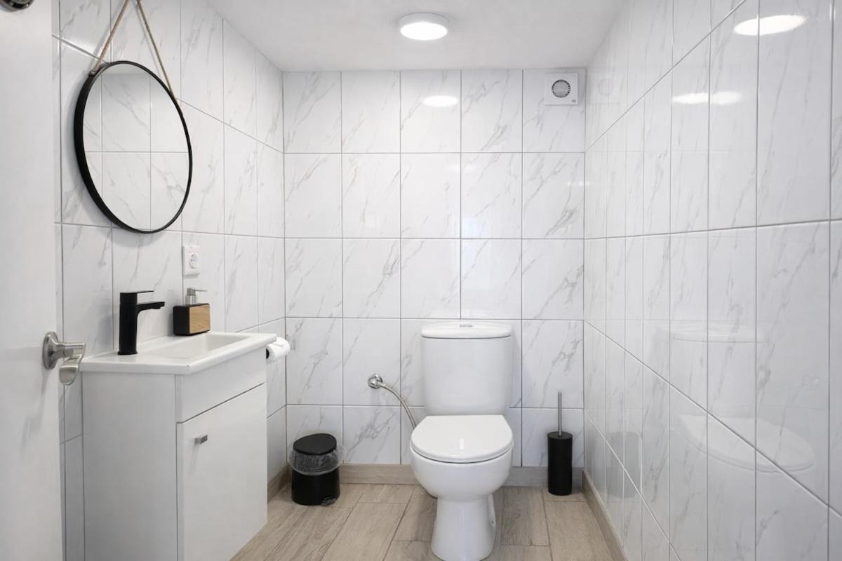 Pico Island Villa 9 - Prime Sea View Location - 5