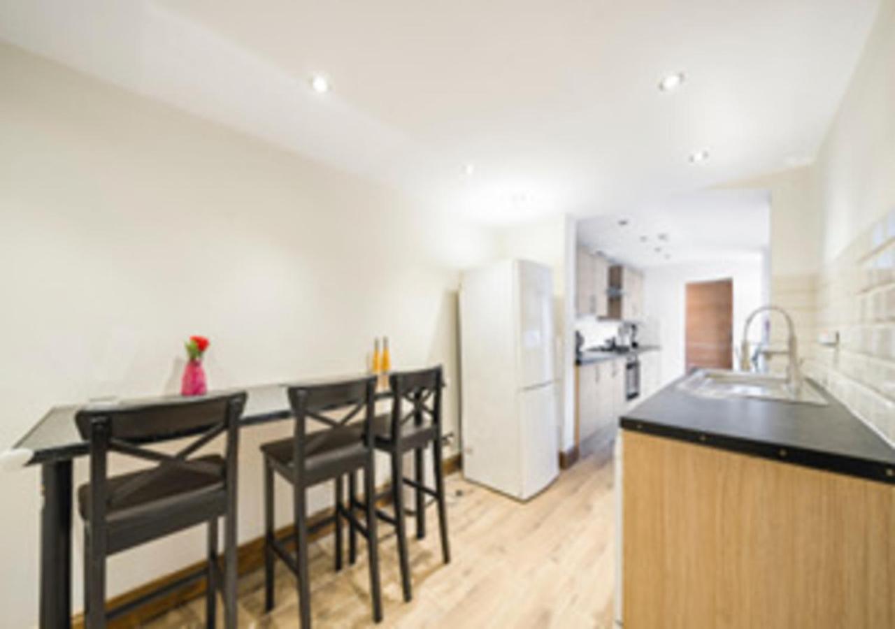 Spacious House - 4 Bedrooms Near Dulwich - Pass the Keys - 4
