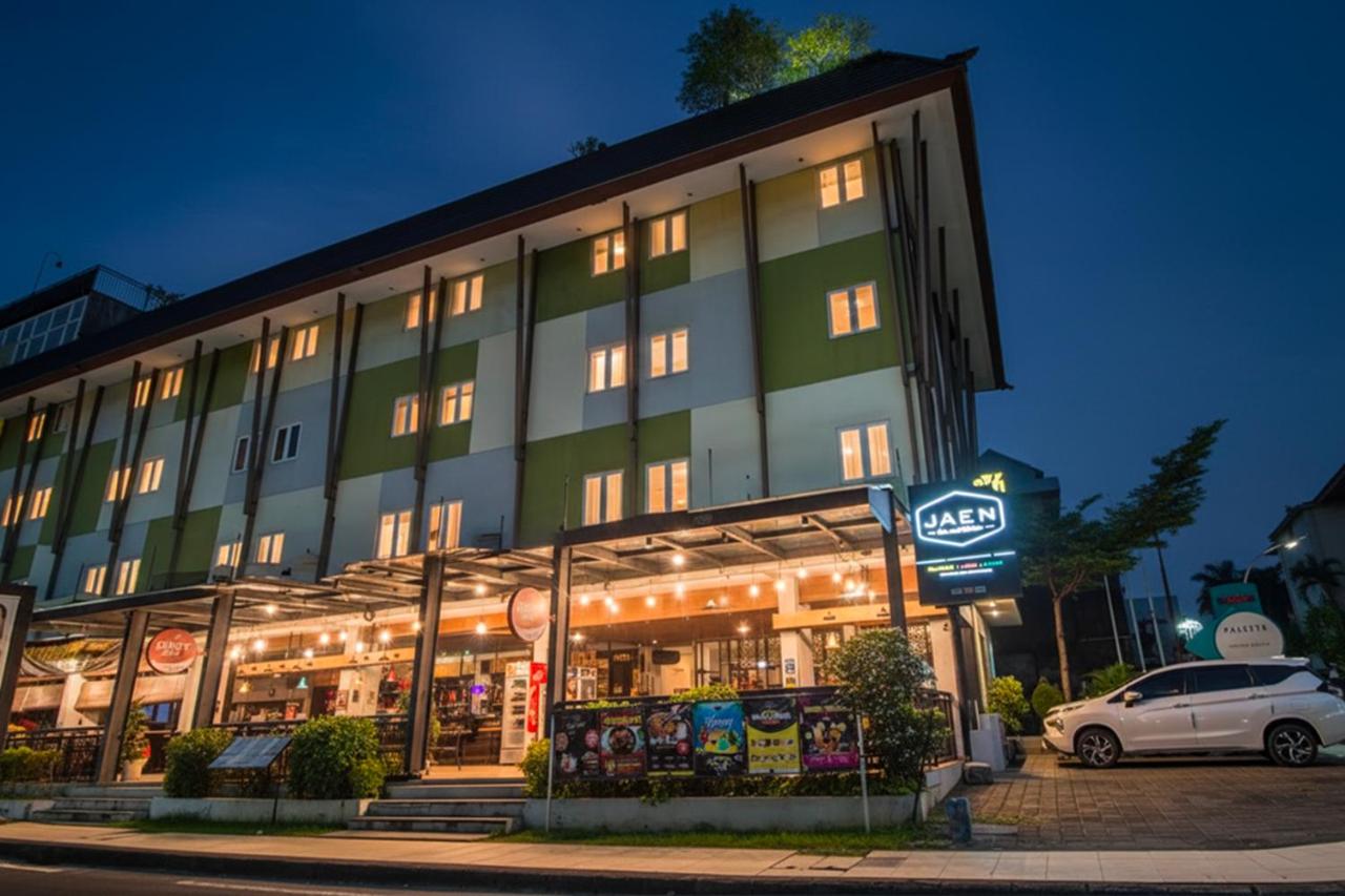 Palette Legian Beach - 4