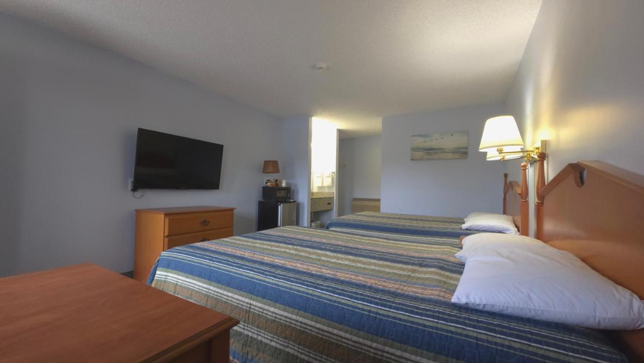 Lakeport Motel & Restaurant — photo 16