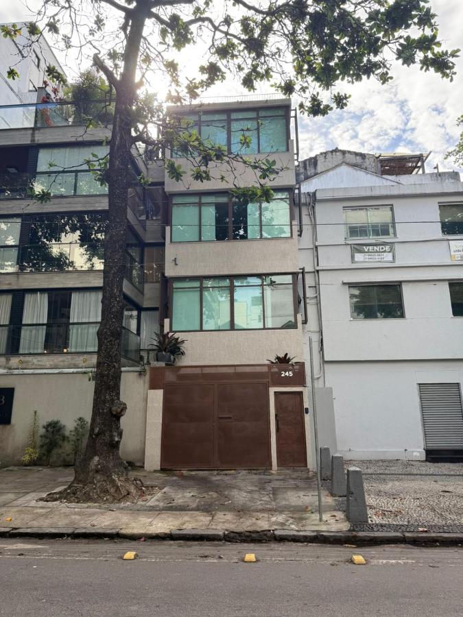 AP 301 Vinicius - Ipanema - 2