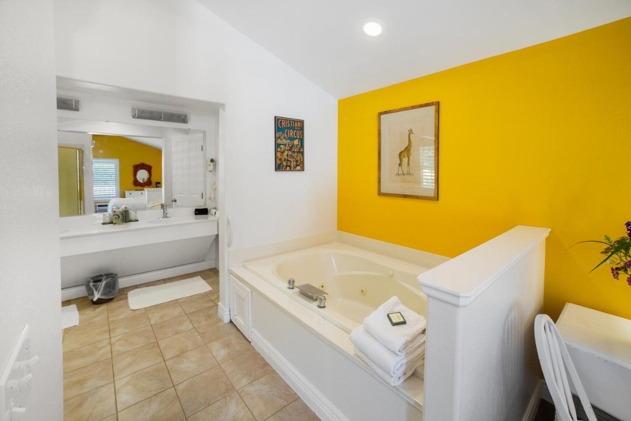 Inn at Occidental — photo 10