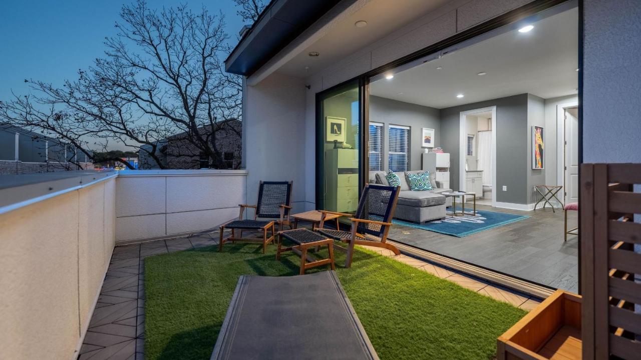 Modern Home Private Balcony Near Rainey Lady Bird Lake Haus of Z - 4