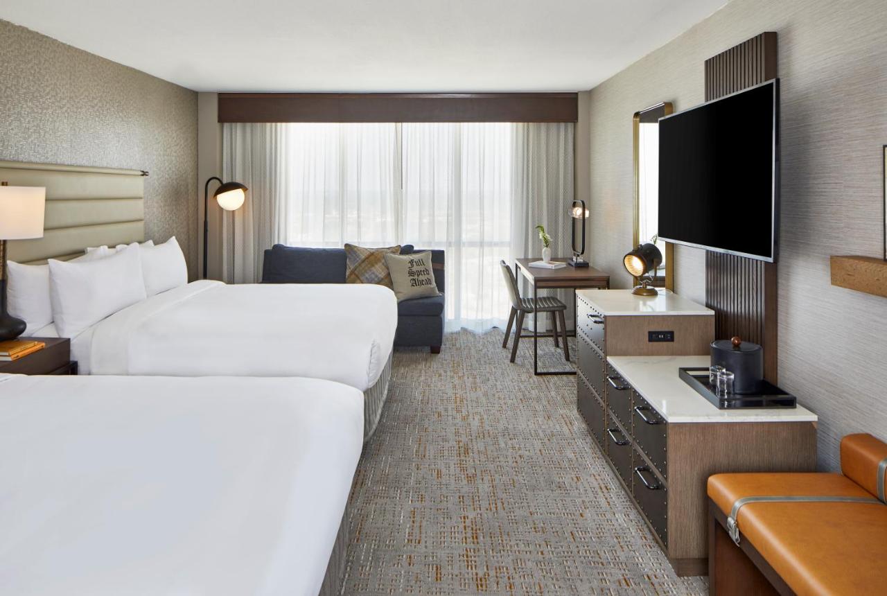 Renaissance Mobile Riverview Plaza Hotel — photo 11