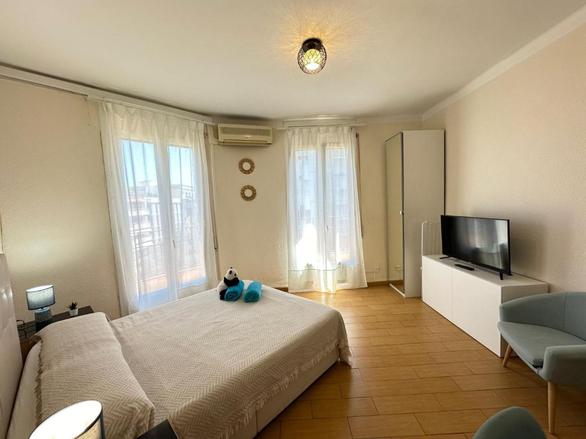 Habitaciones en la calle Valencia - 5