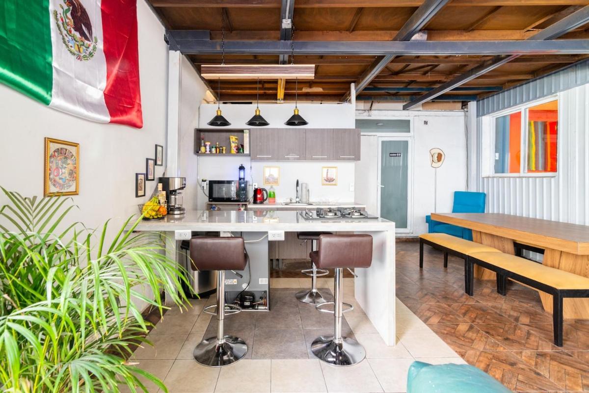 2 Connected Apts 18 Guests in 1st Floor Roma Nte