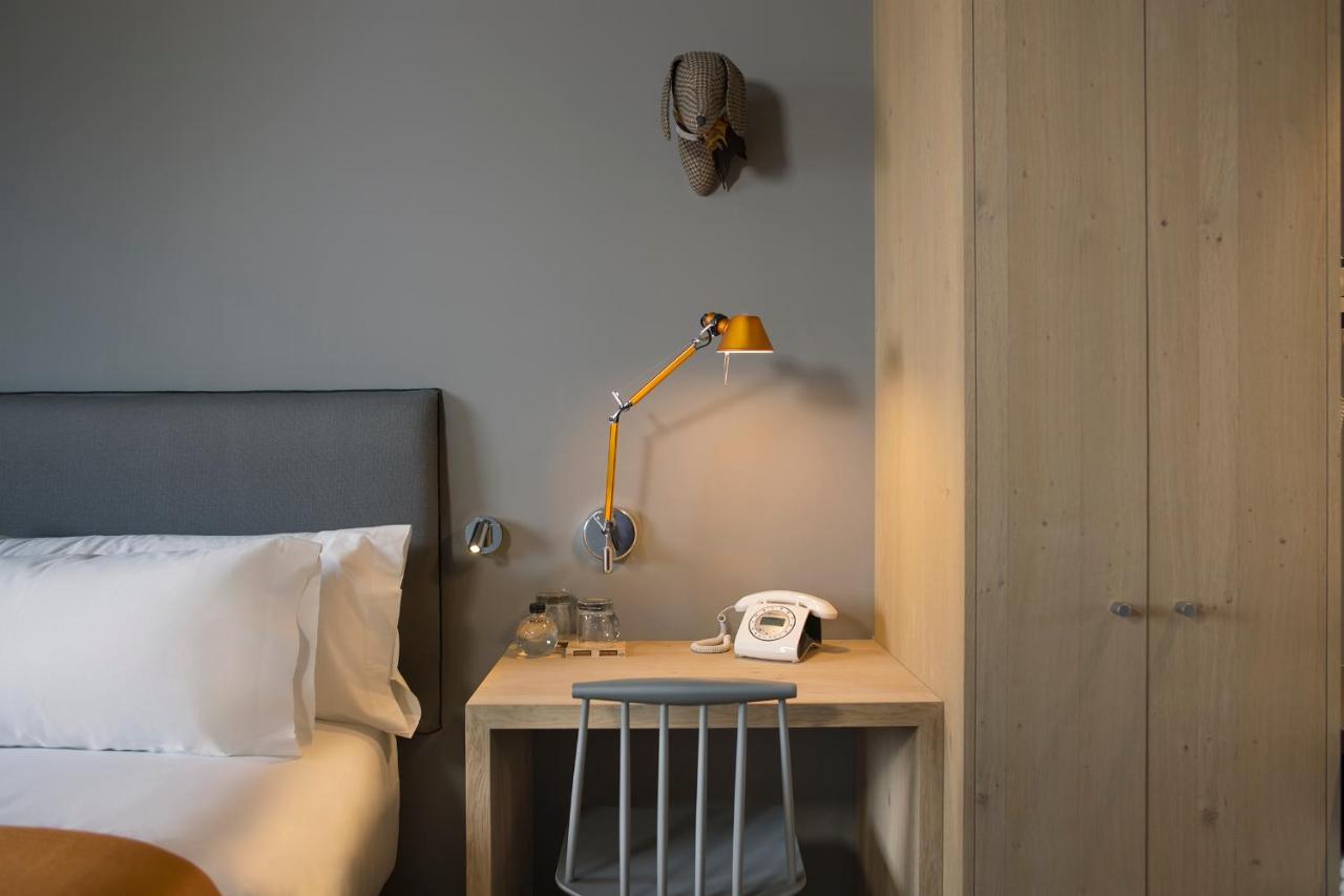 Uma House by Yurbban Trafalgar - 2