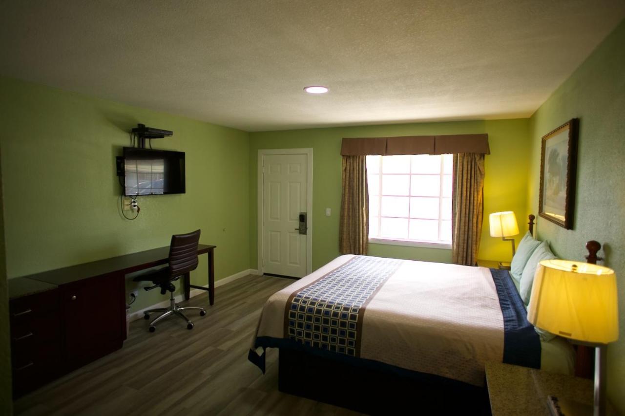 Western Inn — photo 5