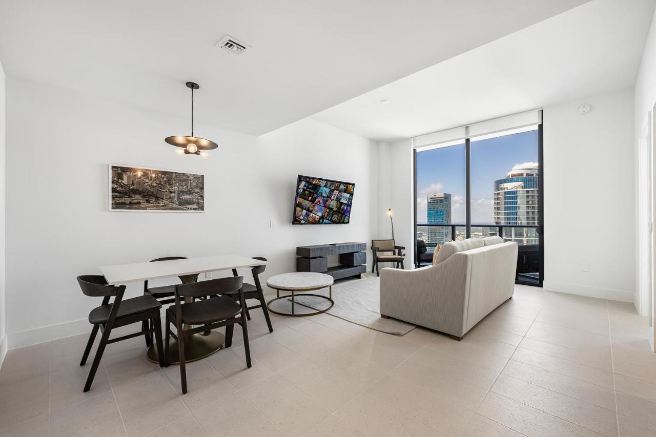 Elegant 51st-Floor Condo in Prime Miami Location