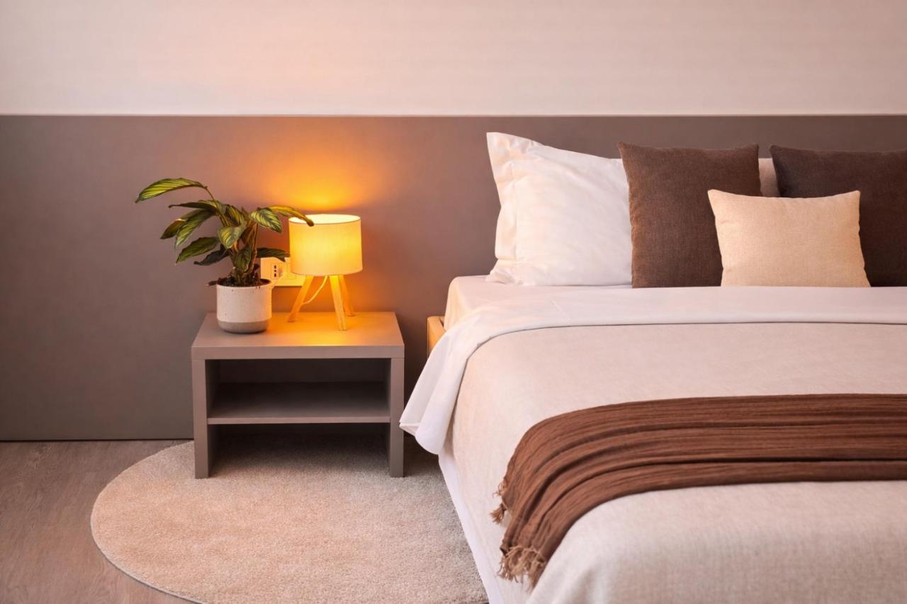 Venice Mestre, New Double Room with Private Bath - 2