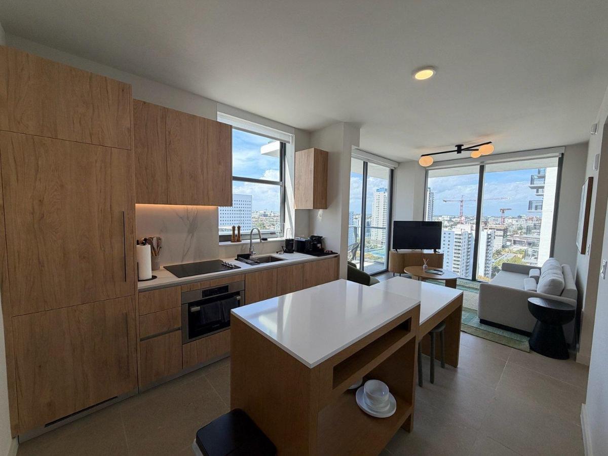 Modern Downtown Condo w Pool Access - 4