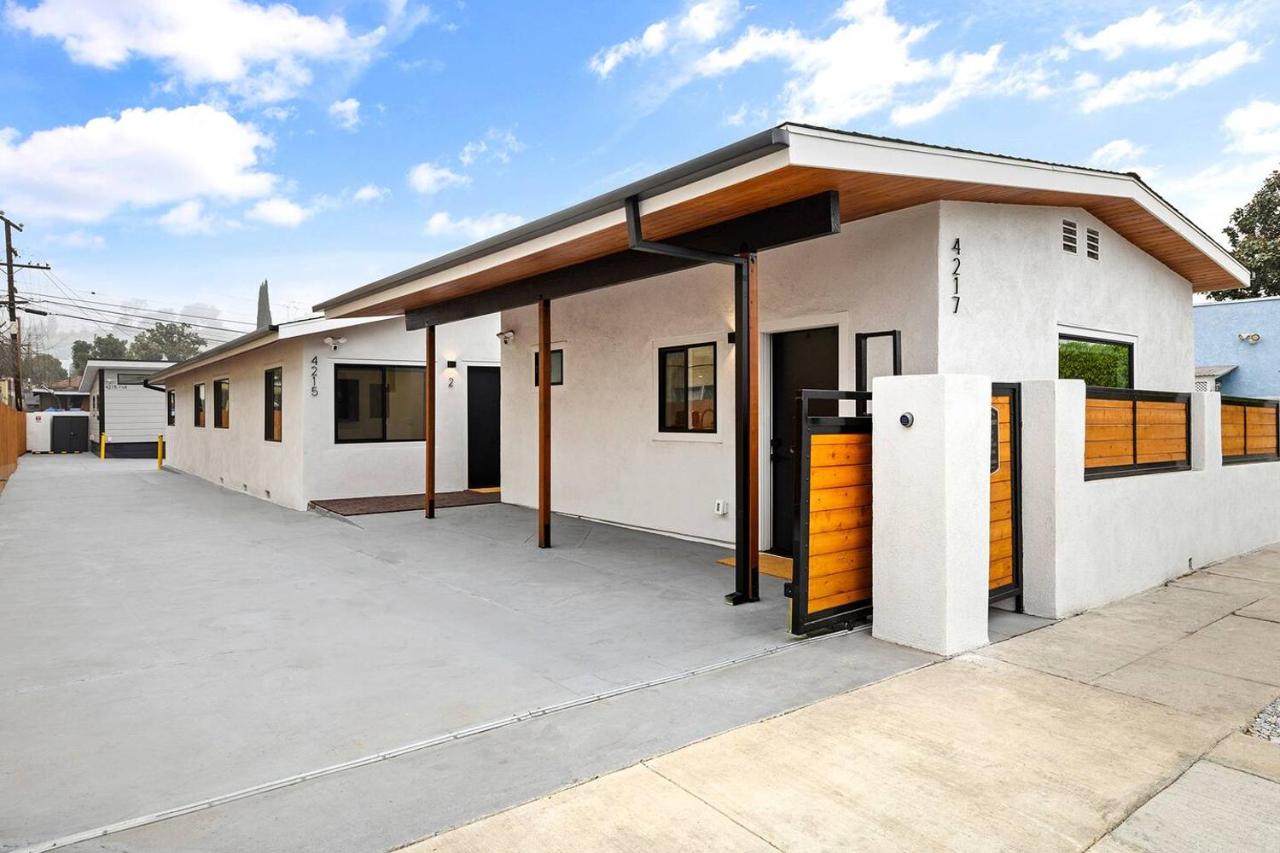 Spacious w/2BR 1bath - near DTLA East Los Angeles