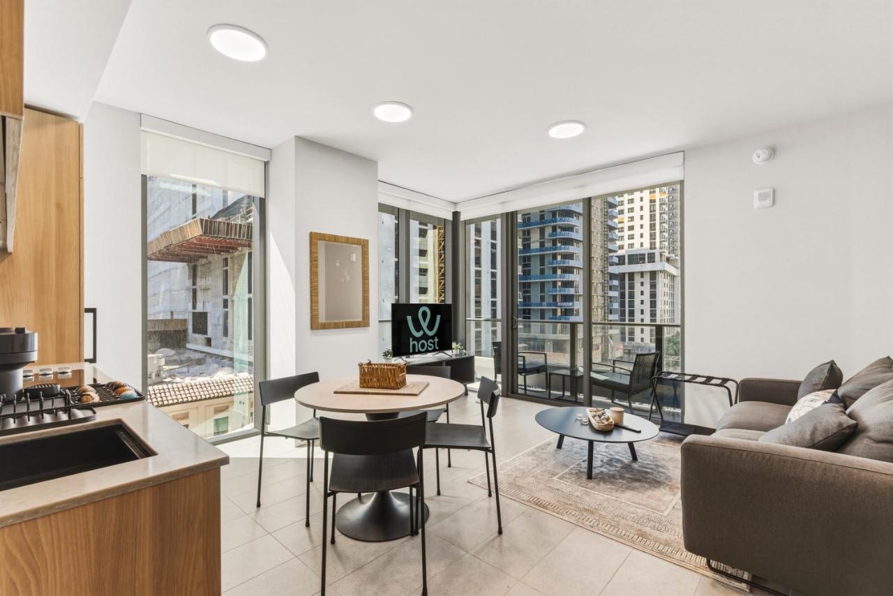 Sleek Urban Stay at 501 First Miami