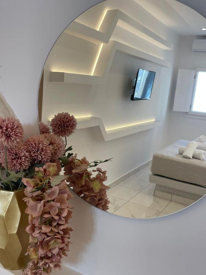 Fira Pulse Designed Suites - 5