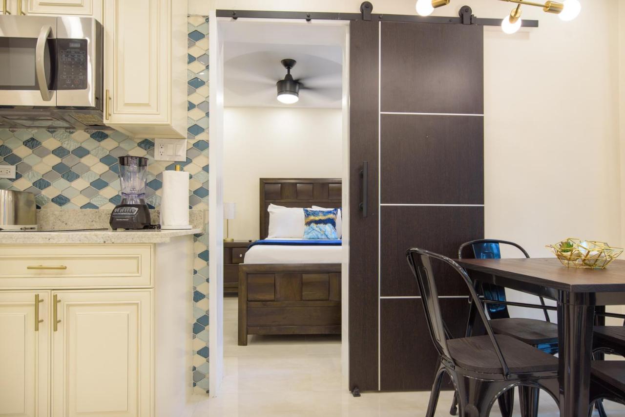 Beautiful 1 Bedroom 14 at Sandcastles - 4